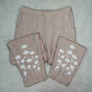 100% Cotton Embroidered Cream Pants White Floral Size 32